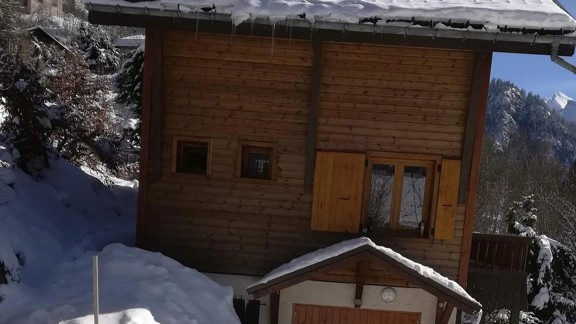 Chalet Familial 5 Chambres Pour 8 Personnes A Saint-Jean-De-Sixt - Fr-1-459-160
